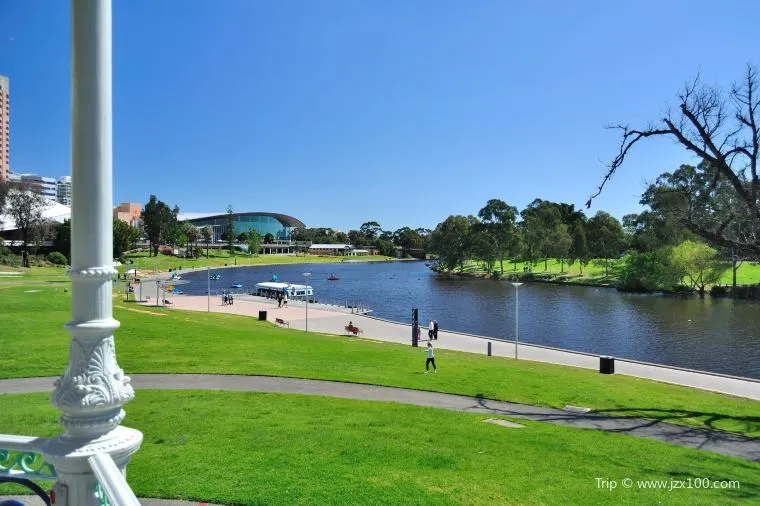 オーストラリア・アデレードの2月の気温や最適な服装