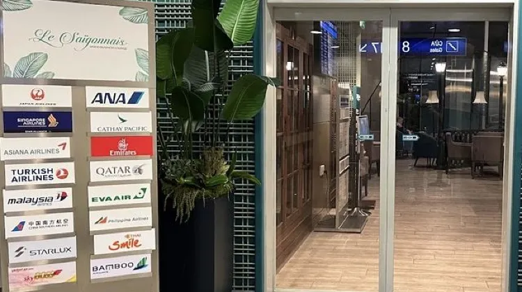 Ho Chi Minh Airport Lounge