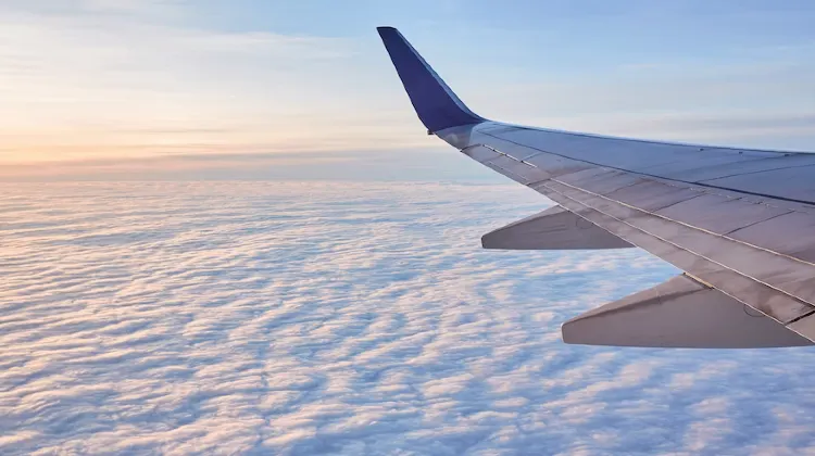 ロサンゼルス旅行の航空券代