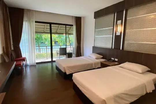 โรงแรมบางแสน เฮอริเทจ(Bangsaen Heritage Hotel)