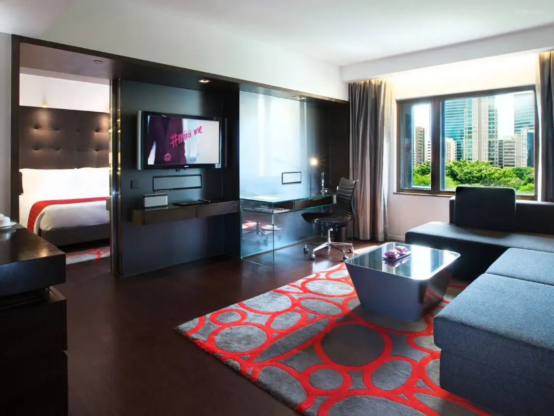 1. 香港美麗華酒店The Mira Hong Kong