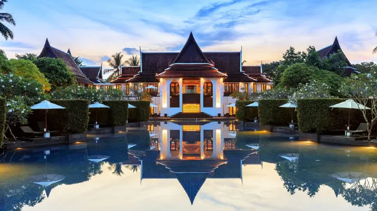 海外旅行に行くならSIMカードを忘れずに！