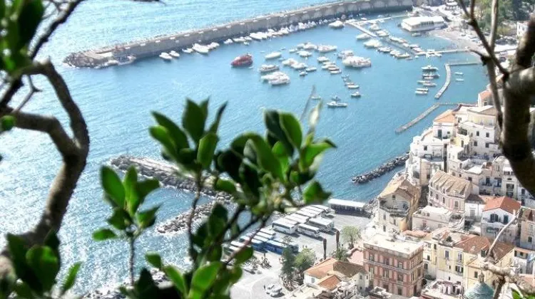 アマルフィの年間気温について