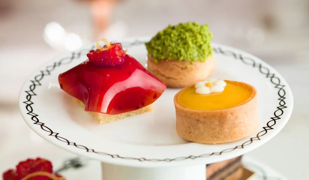 Discover Dining and Entertainment in London