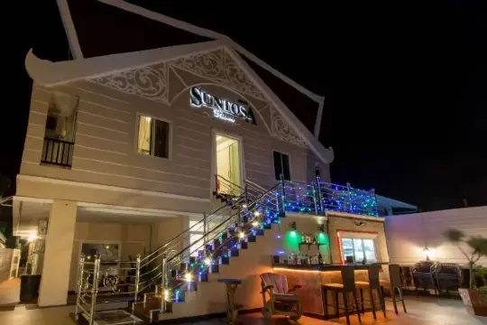 ซันโตซ่า รีสอร์ท - ที่พัก หาดตาแหวน ติดทะเล