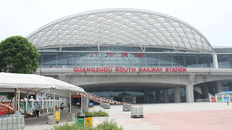 China Train Station-Guangzhou South Railway Station