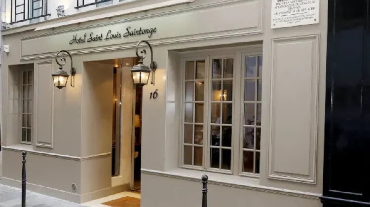 1.Maison Saintonge