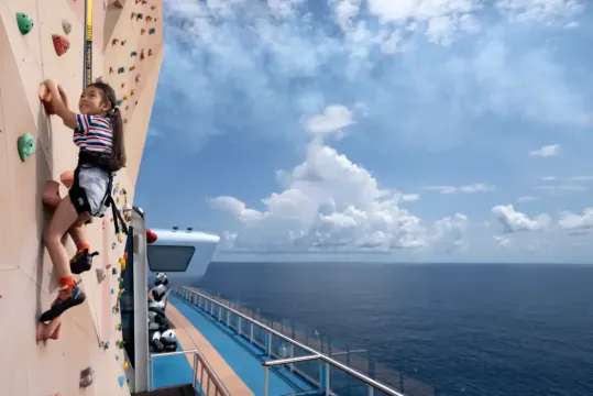 Why choose a cruise from Singapore?