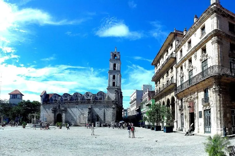 キューバ旅行の費用