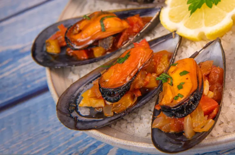 Discover Dining and Entertainment in Malaga