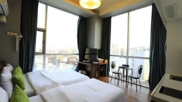 Myeongdong Merlin Hotel