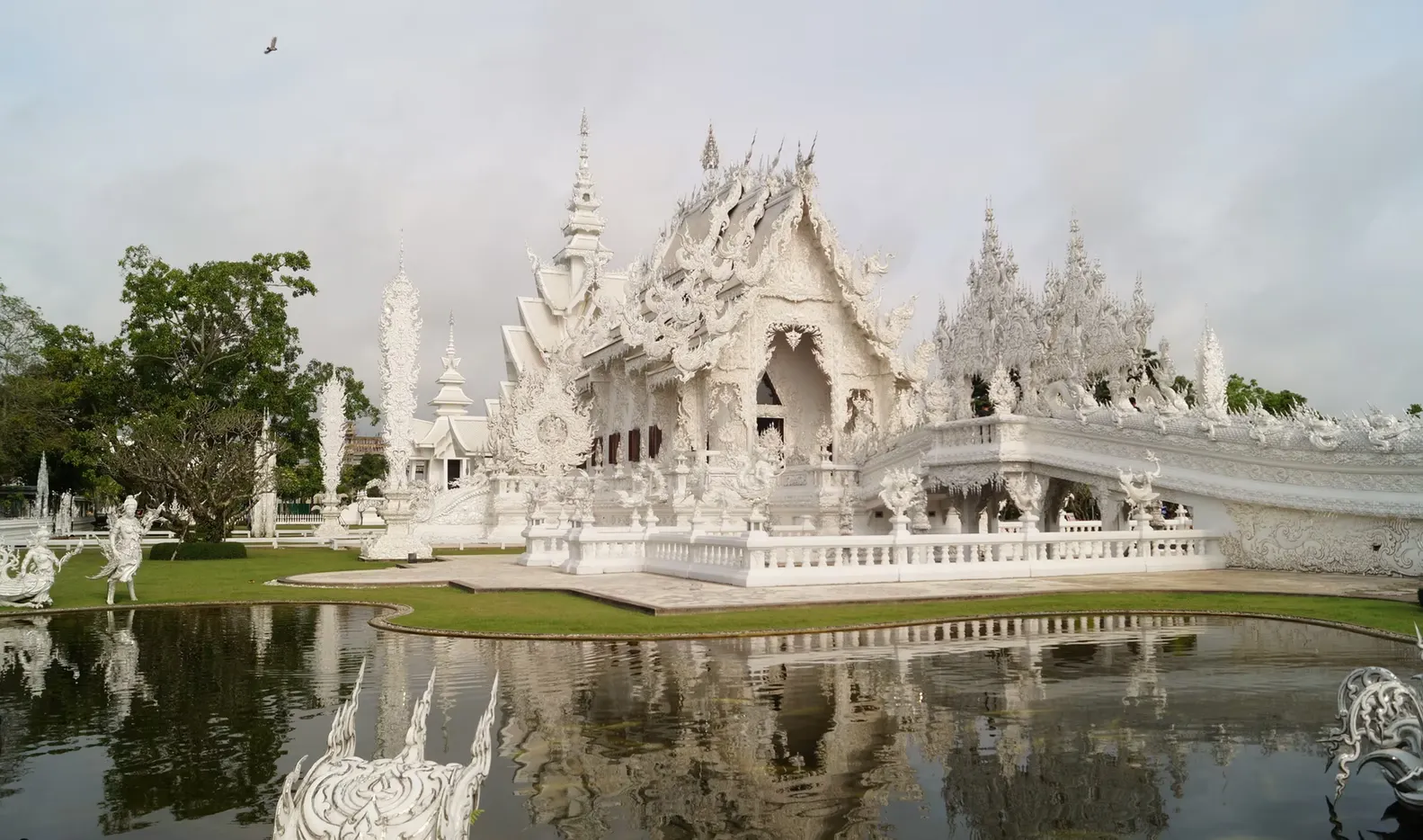 วัดร่องขุ่น