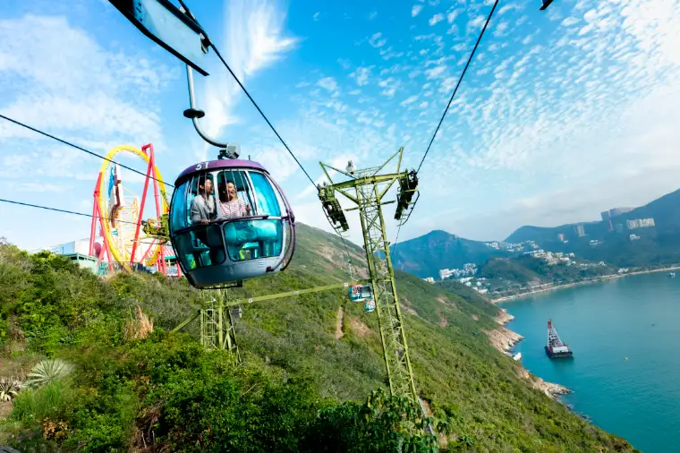 Cable car to Ocean Park in Lantau, Hong Kong