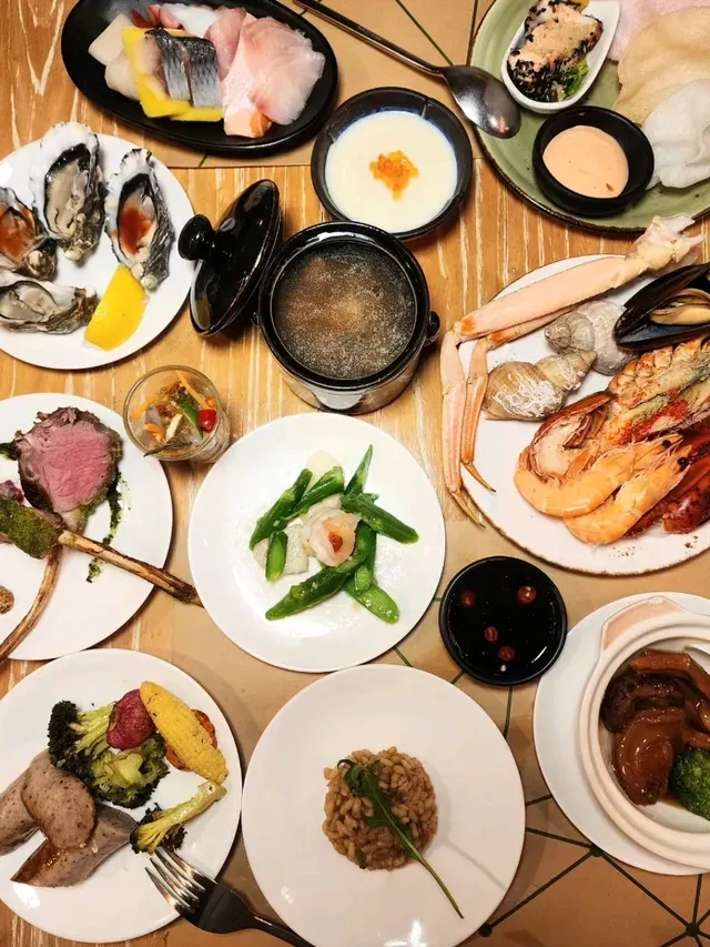 銅鑼灣美食 PLAYT