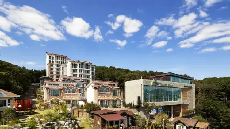 3.Hotel Thesoom Forest