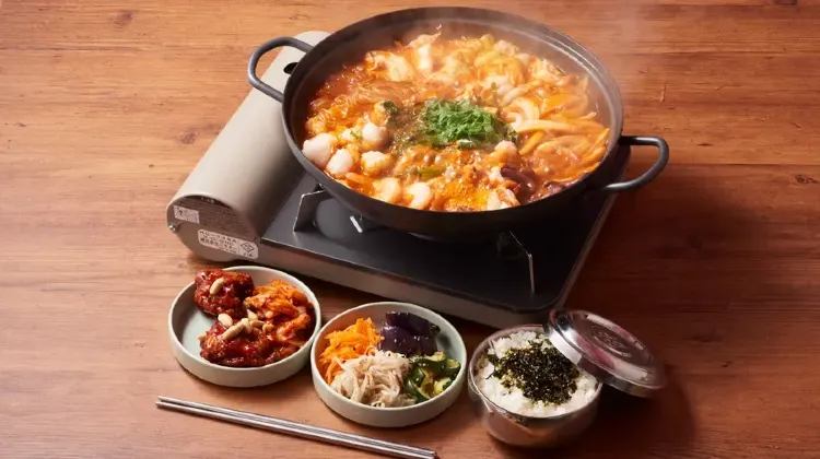 韓国料理専門店「ポッポコリヤ お台場店」