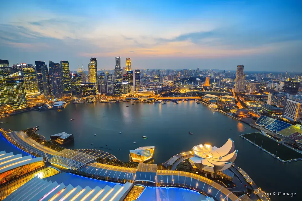 Popular attractions of Singapore hop on hop off bus tour