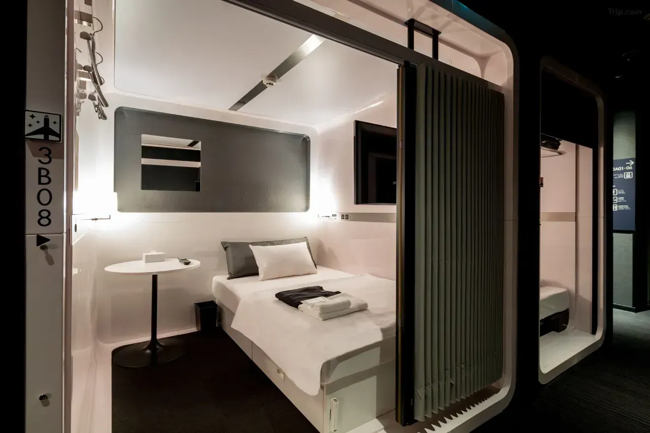 ファーストキャビン赤坂