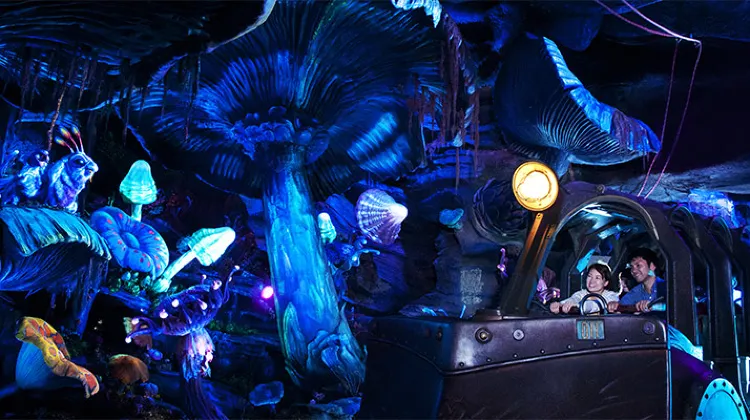 東京迪士尼海洋必玩 | 地心探險