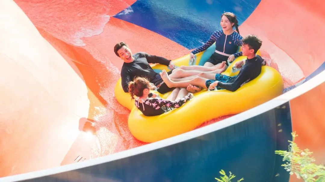 海洋公園水上樂園必玩設施 – 神秘迷沖