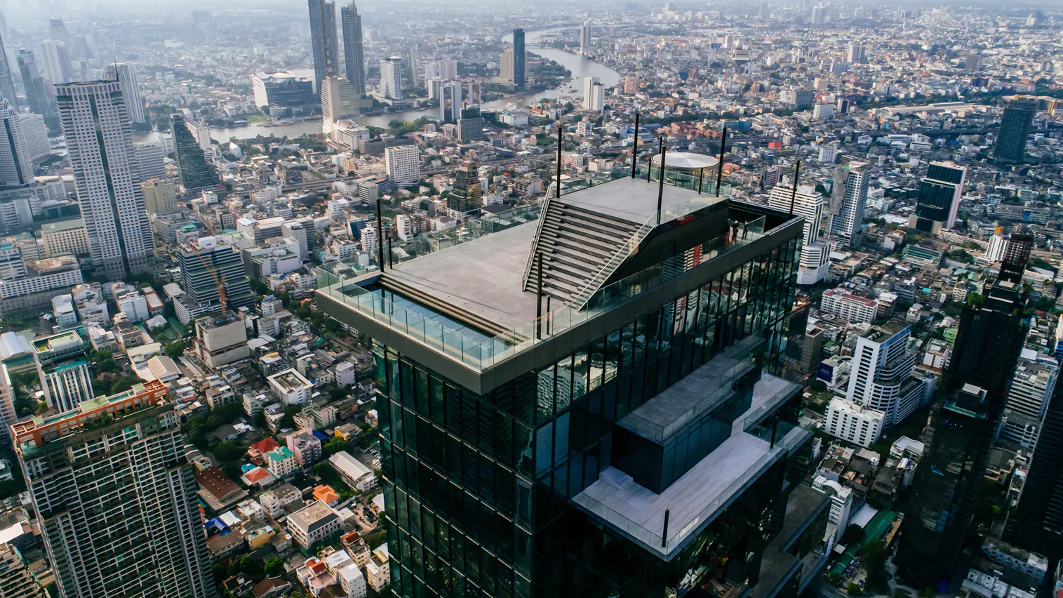 Bangkok king power mahanakhon (ตึกคิงเพาเวอร์ มหานคร)