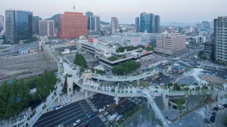 KTXの駅は便利さと快適さが満載の都市拠点