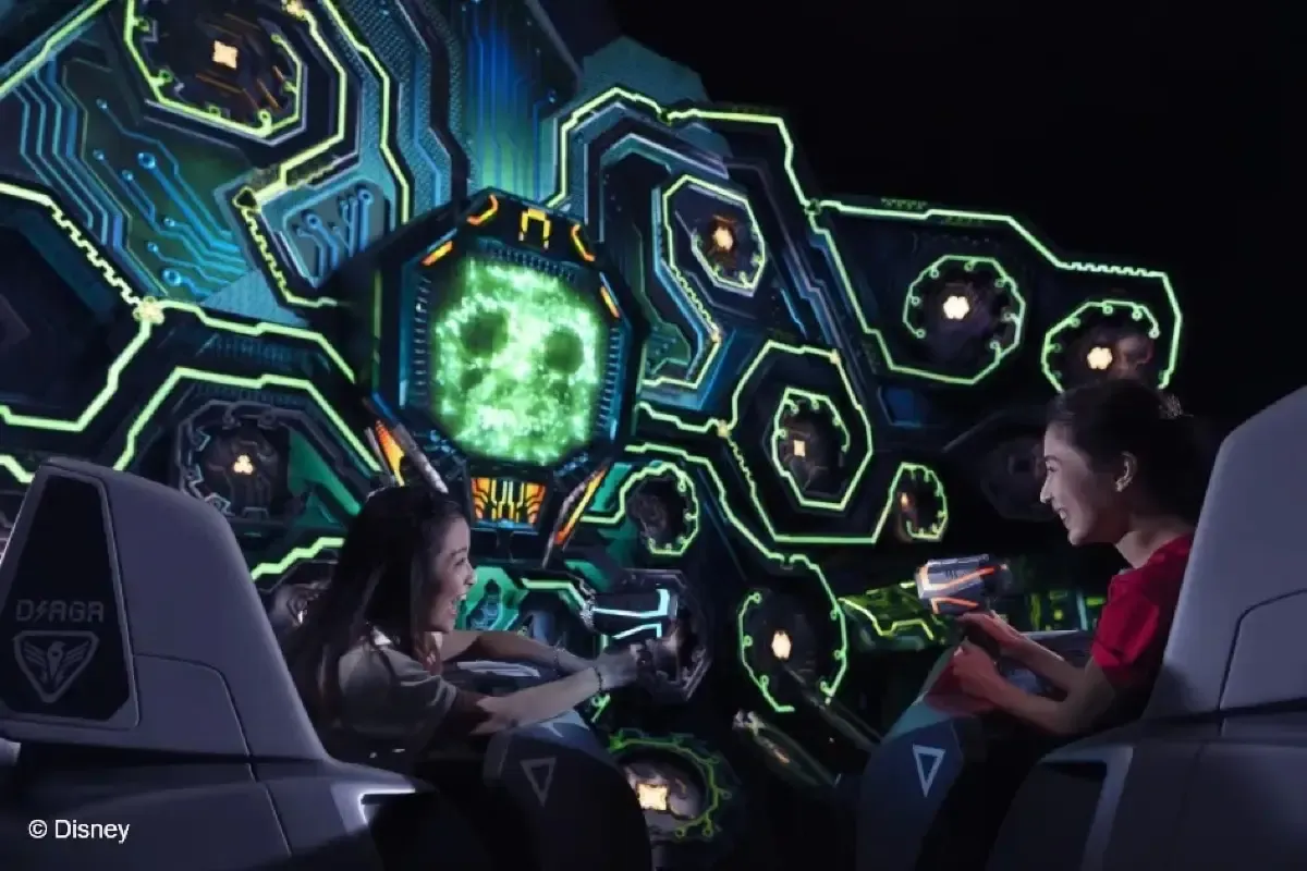 Tips on exploring Hong Kong Disneyland