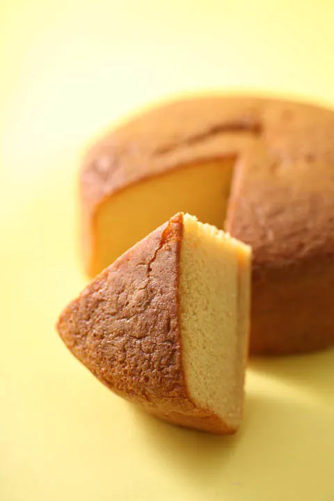 シェ・カワモト「柳井甘露醤油バターケーキ」