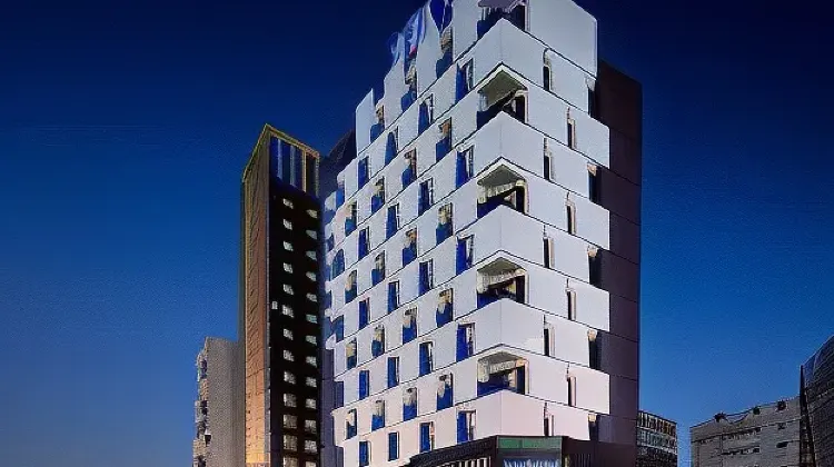 台中機場酒店推介：臺中萬楓酒店