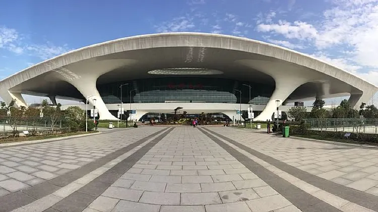 3 Major Train Stations in Hangzhou