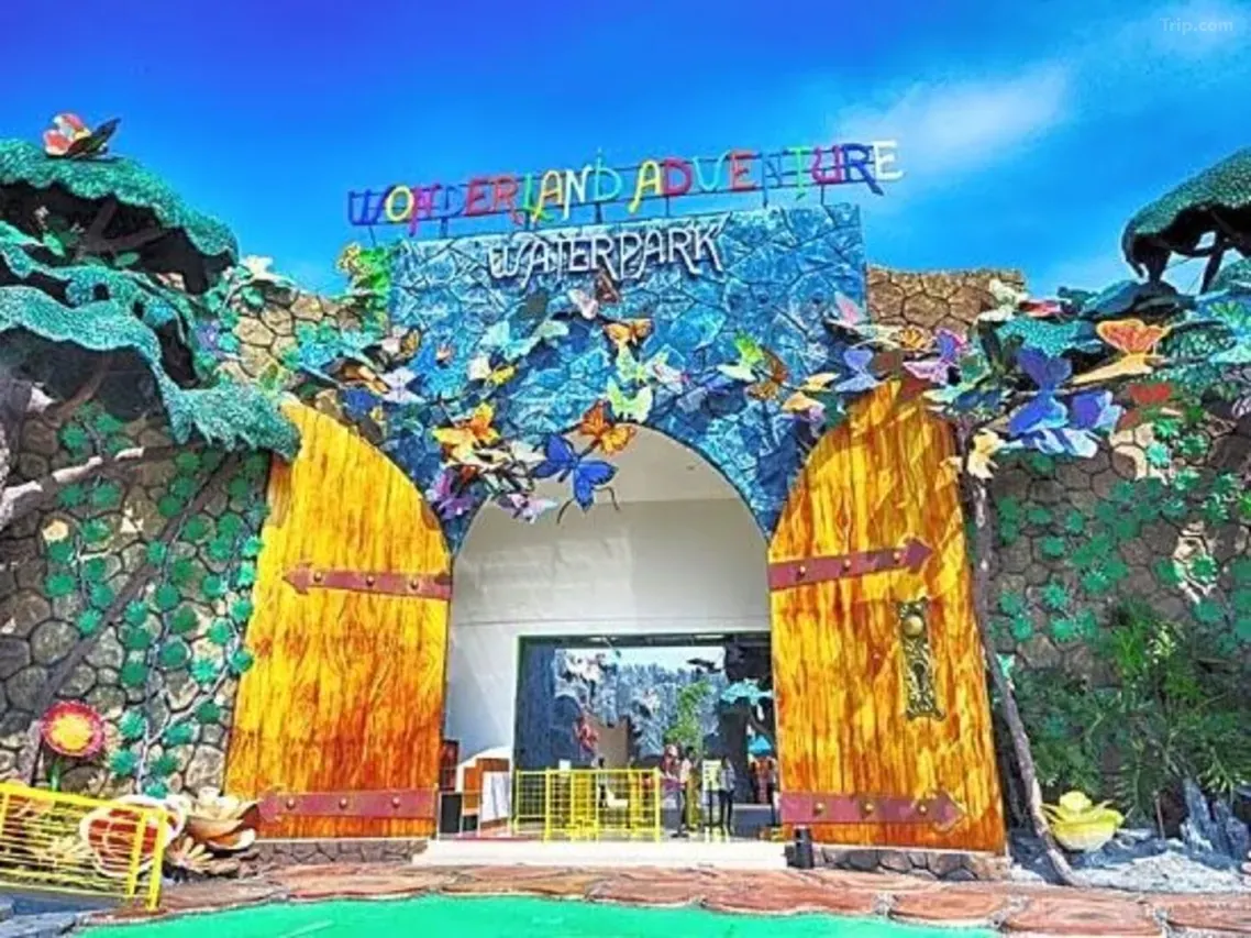 Wisata Karawang - Wonderland Adventure Waterpark