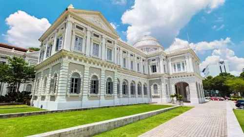 cost for WiFi & Communication when traveling to Singapore