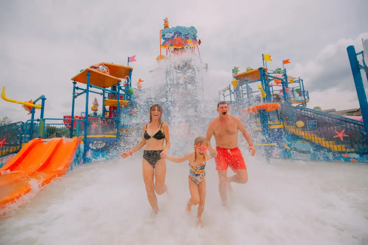 プーケット アンダマンダ チケット