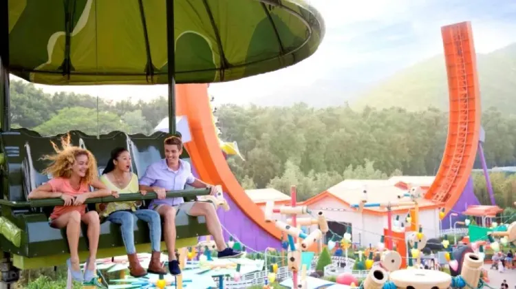 Best time to go to Hong Kong Disneyland