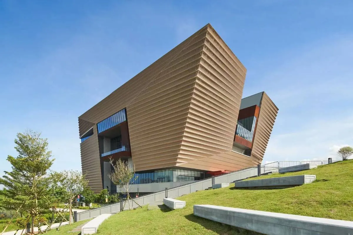 6.Tempat Wisata di HongKong-Hong Kong Palace Museum