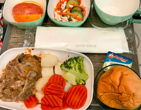 エバー航空の機内食の特徴
