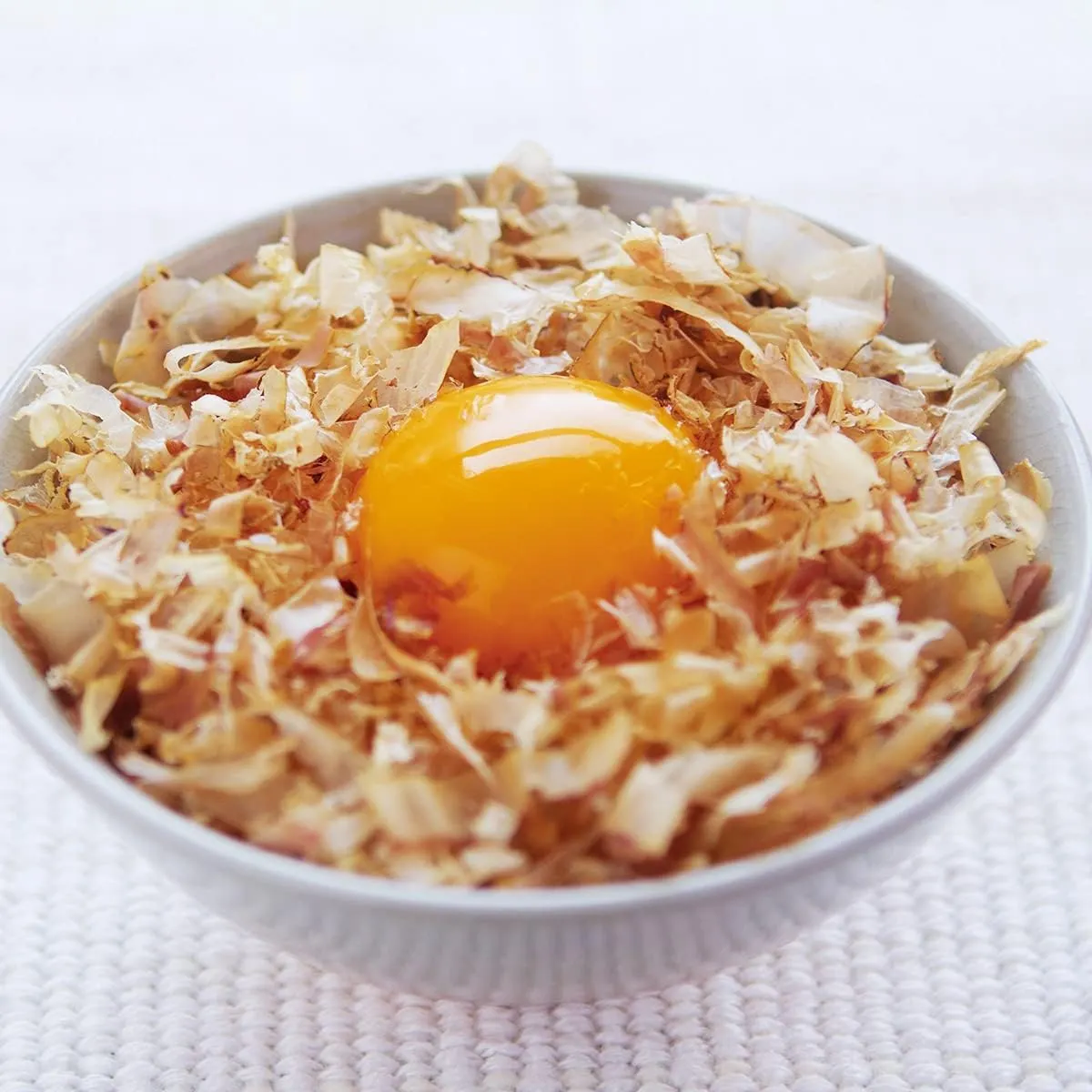 13.新谷商店「卵かけご飯専用宗田節」