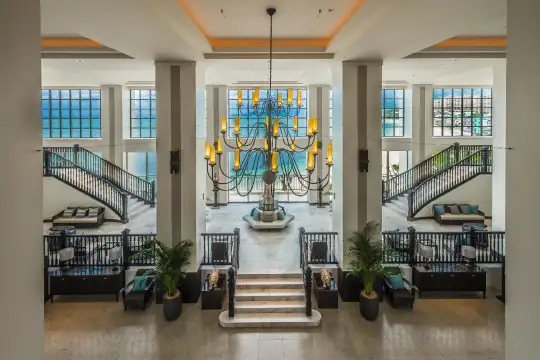 ホテルモントレ沖縄 スパ & リゾート クーポン