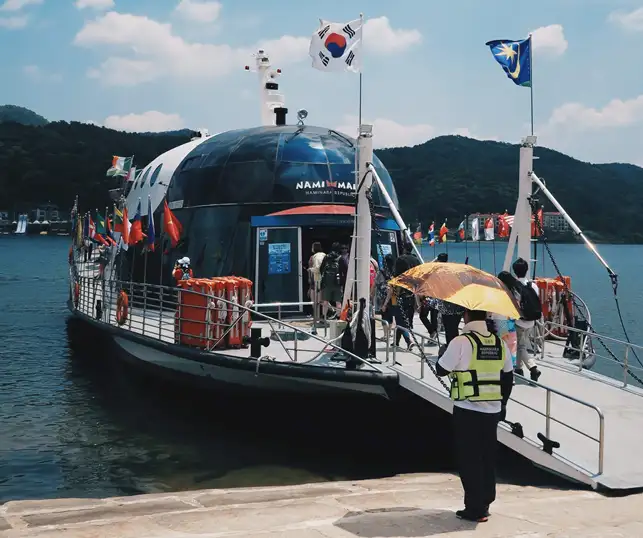The ferry to Nami. Source: Grace Lim / unsplash