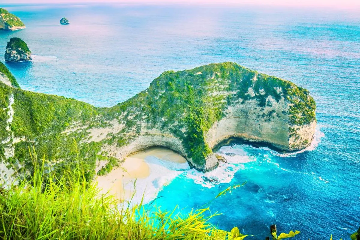 Jam Buka dan Lokasi Pulau Nusa Penida