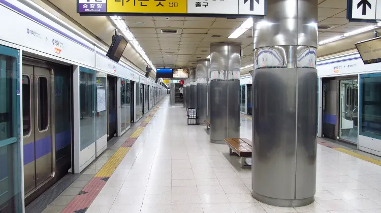 Gimpo Airport to Seoul | By Subway
