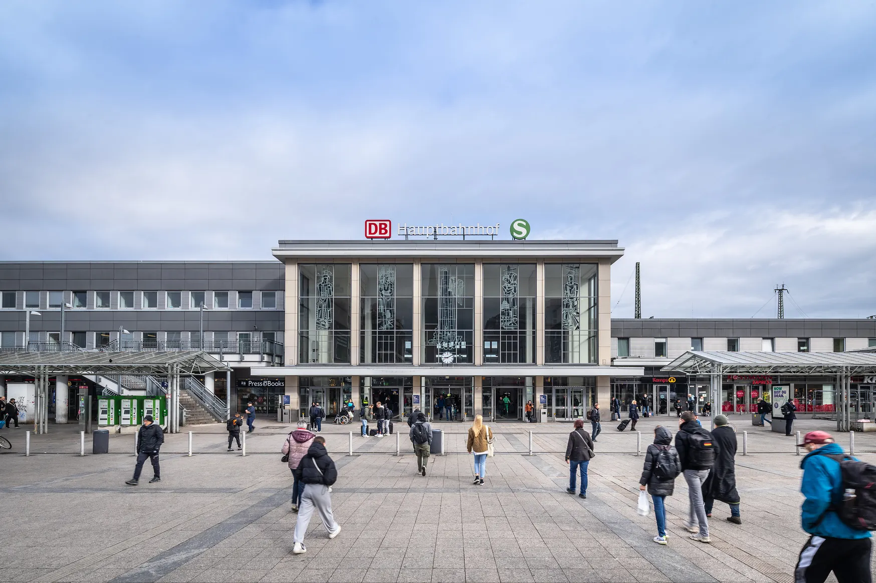 Erstattung von Übernachtungs- und Transportkosten