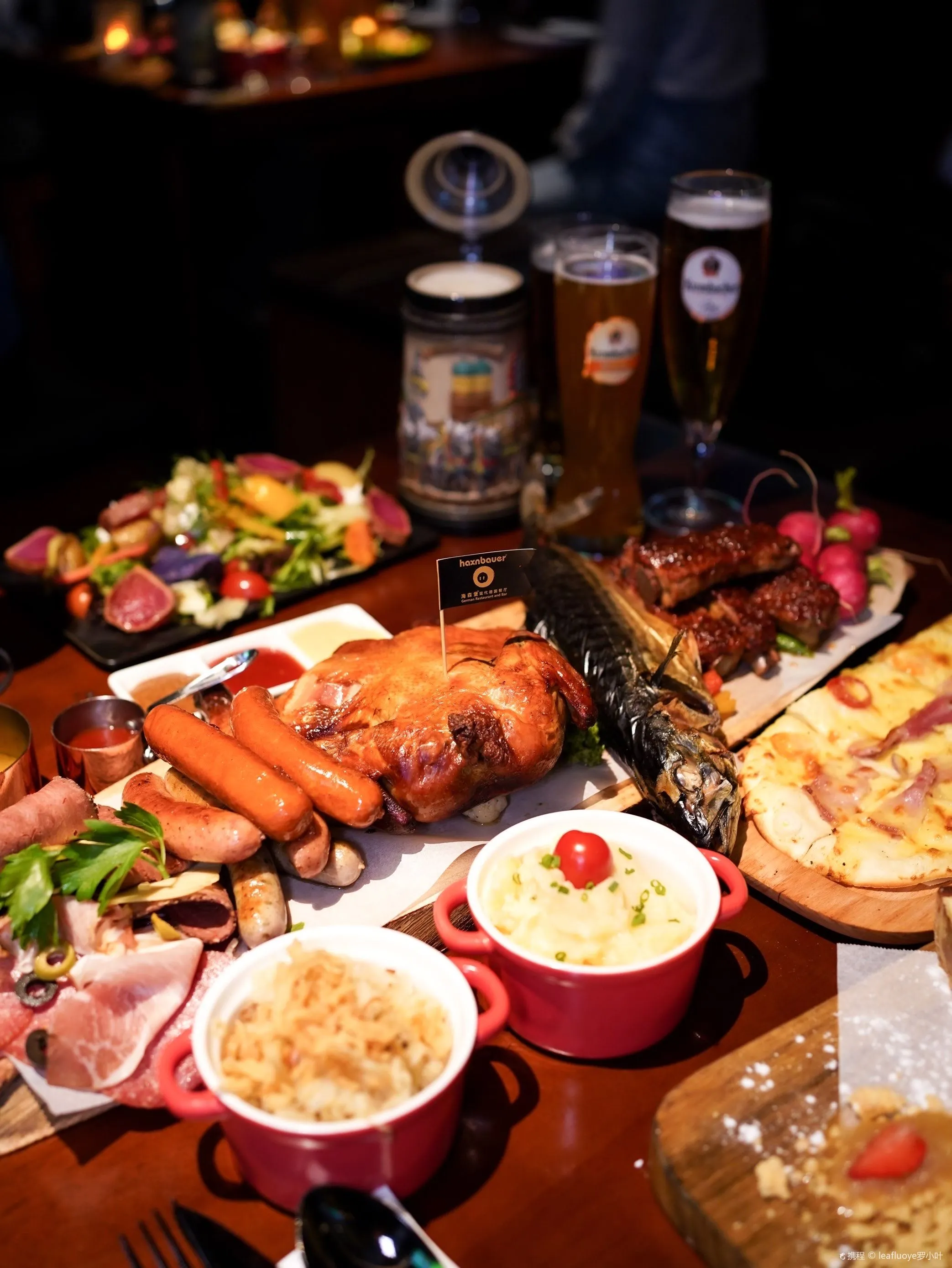 ขาหมูเยอรมัน Schweinshaxe 