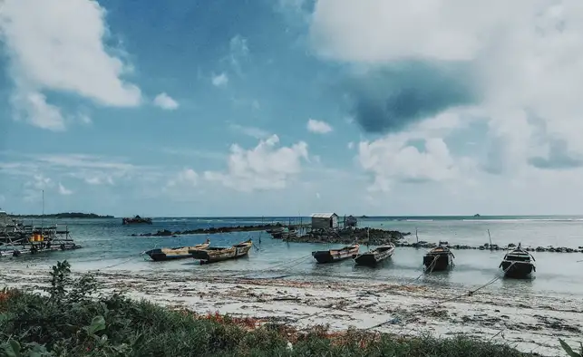  Quaint views on Bintan. Source: Kharl Anthony Paraica / unsplash