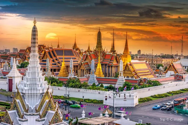 Average temperature in Bangkok, Chiang Mai and Phuket in Thailand