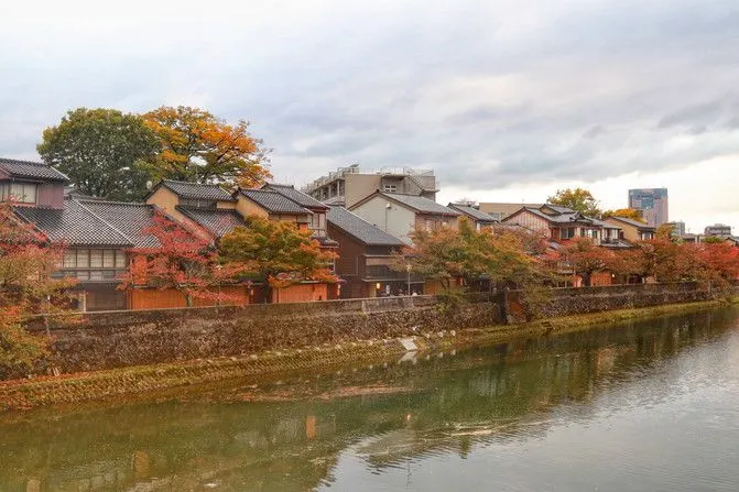 Weather in Kanazawa in October