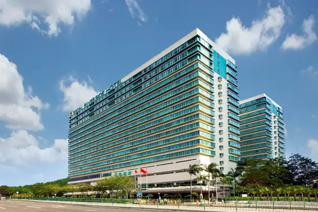 Regal Riverside Hotel