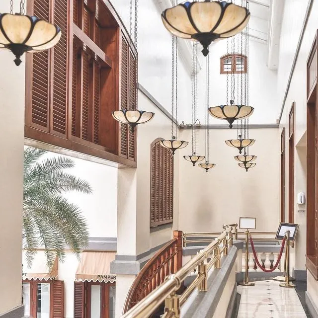 影灣園 – 復古英式建築風格