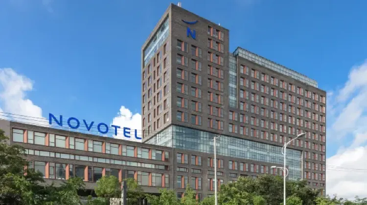 3.ノボテル上海クローバー