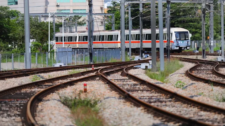 深圳空港から市内へ｜地下鉄